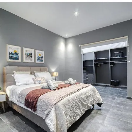 L Apartment-2